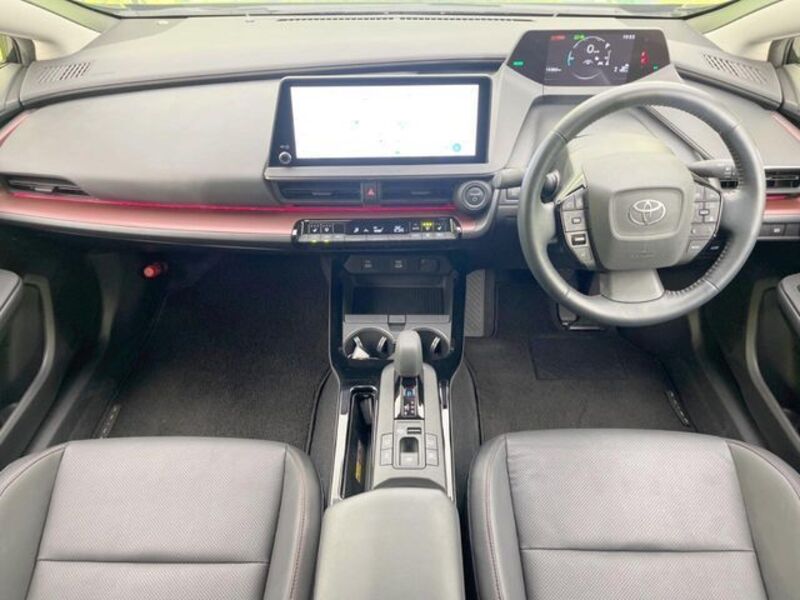 PRIUS PHV