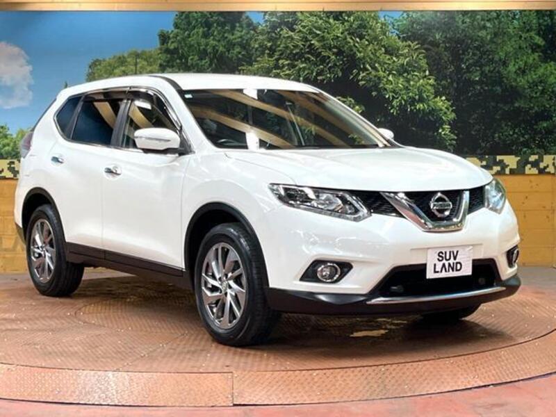 X-TRAIL