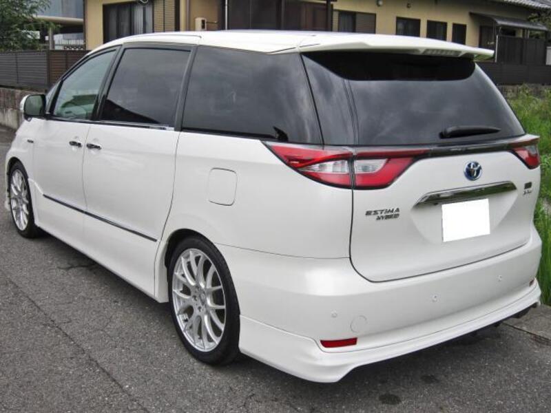 ESTIMA HYBRID
