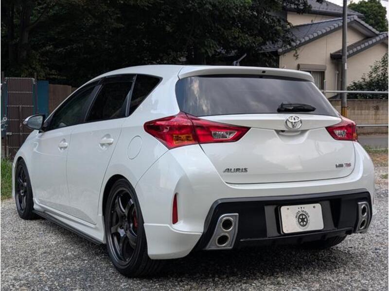 AURIS