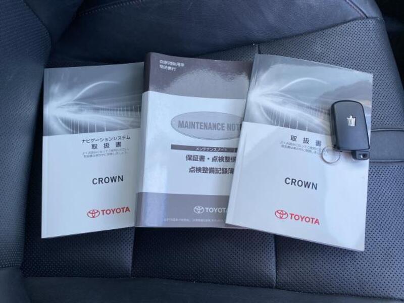 CROWN