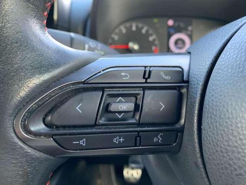 GR YARIS