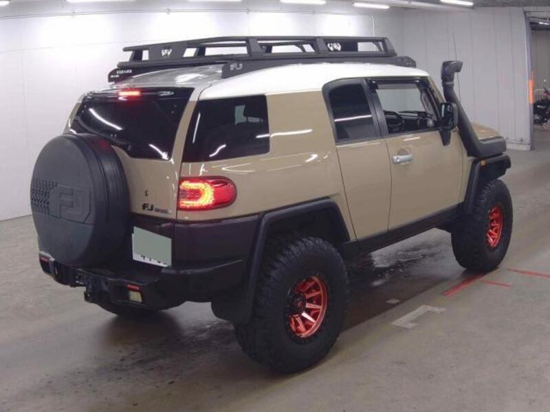 FJ CRUISER
