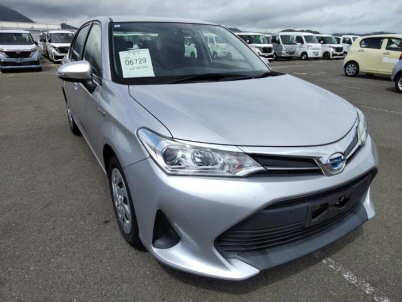 COROLLA AXIO