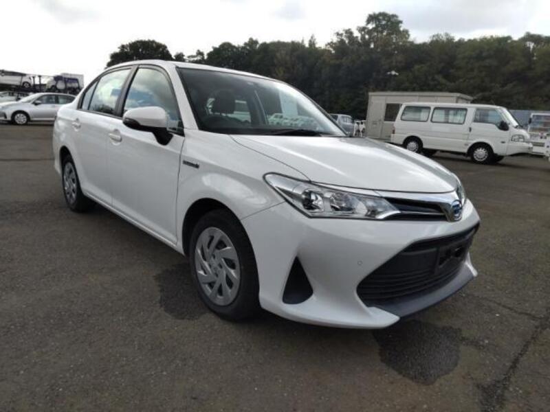 COROLLA AXIO