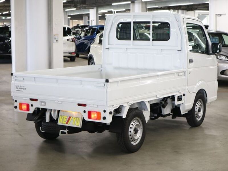 CLIPPER TRUCK