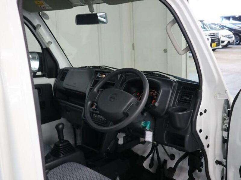 CLIPPER TRUCK