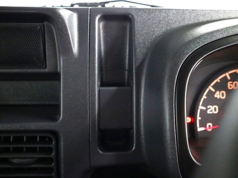 CLIPPER TRUCK