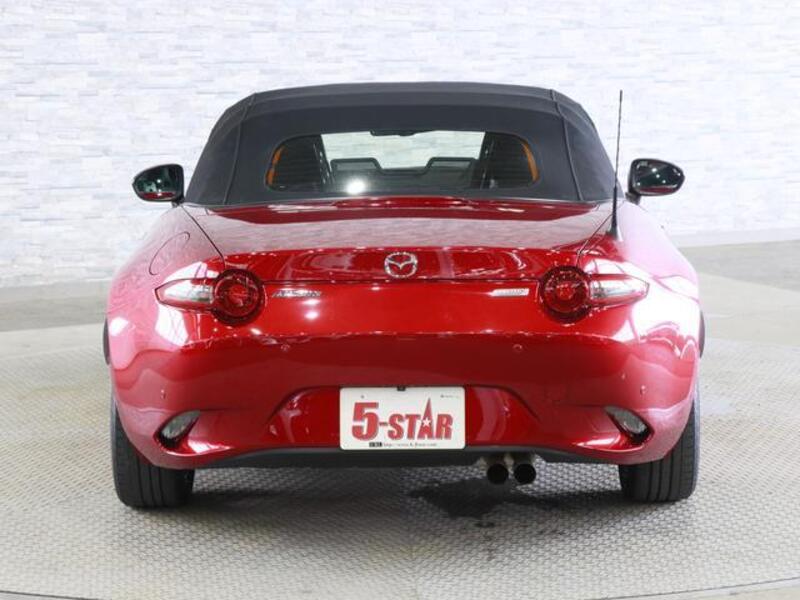 ROADSTER
