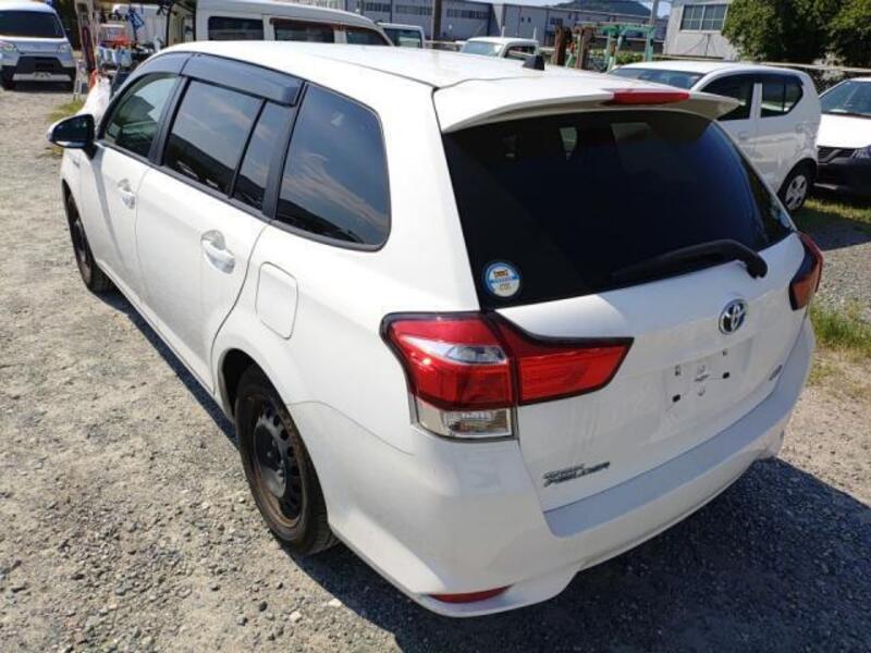 COROLLA FIELDER