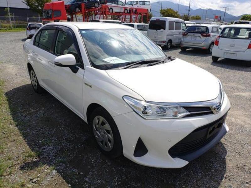 COROLLA AXIO