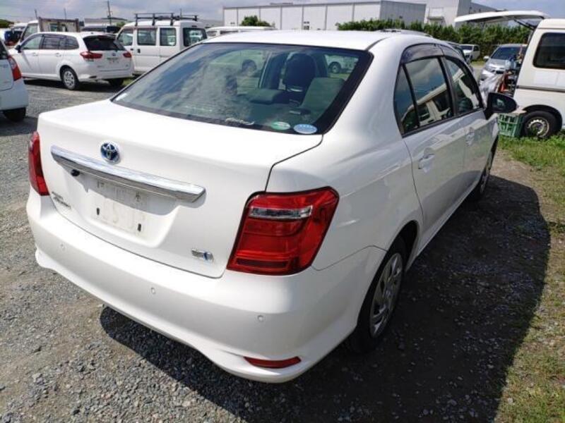 COROLLA AXIO