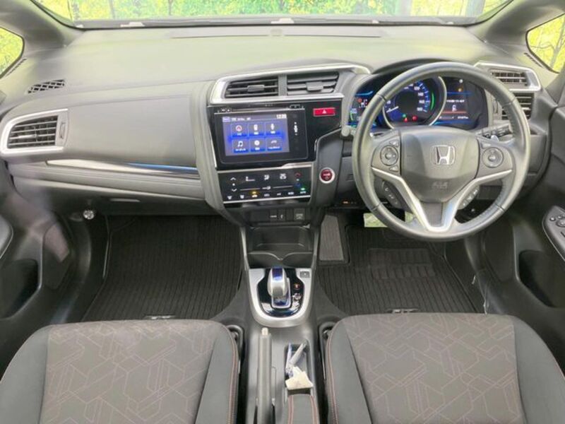 FIT HYBRID