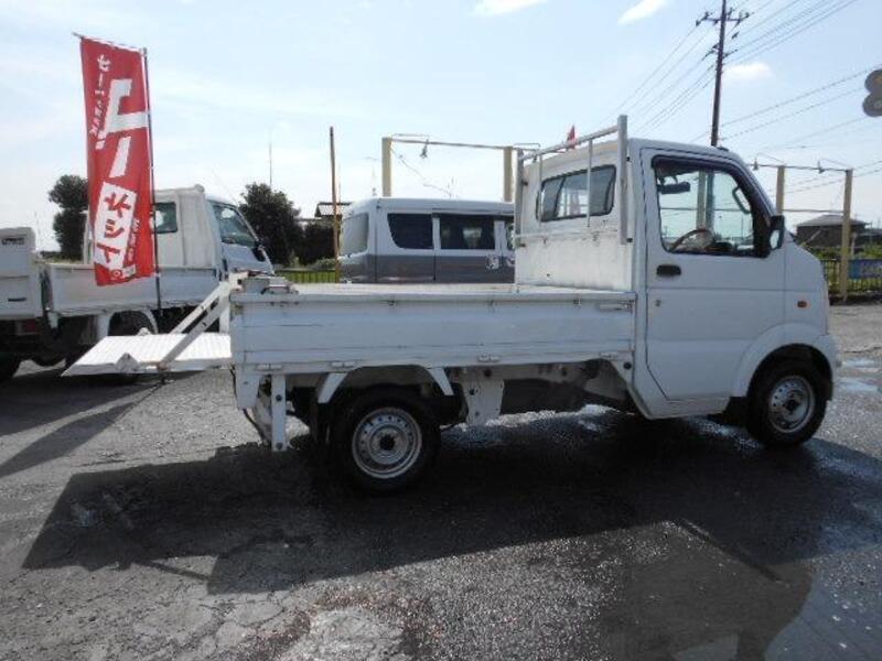 CARRY TRUCK