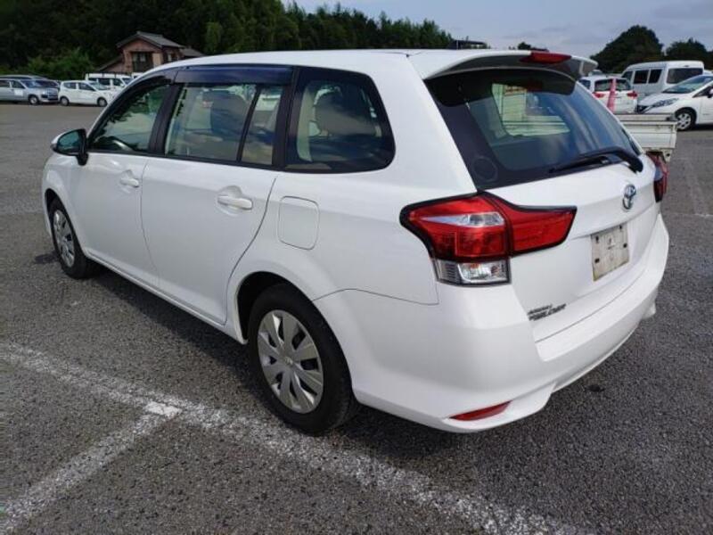 COROLLA FIELDER