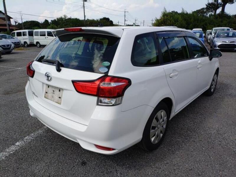 COROLLA FIELDER