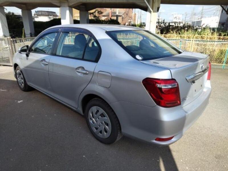 COROLLA AXIO