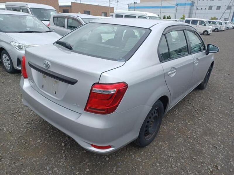 COROLLA AXIO