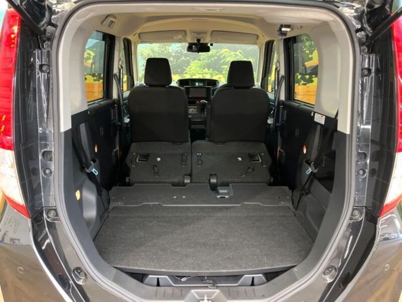 ROOMY