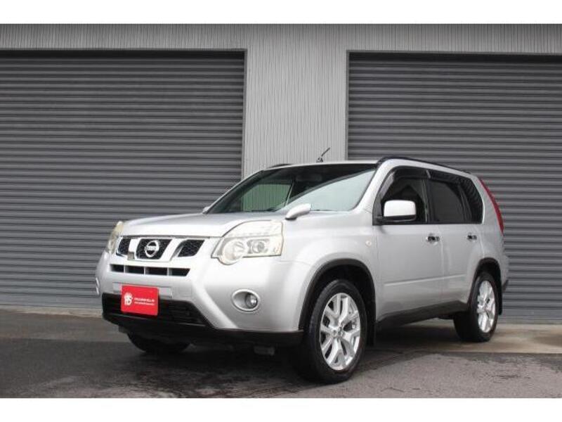 X-TRAIL-0