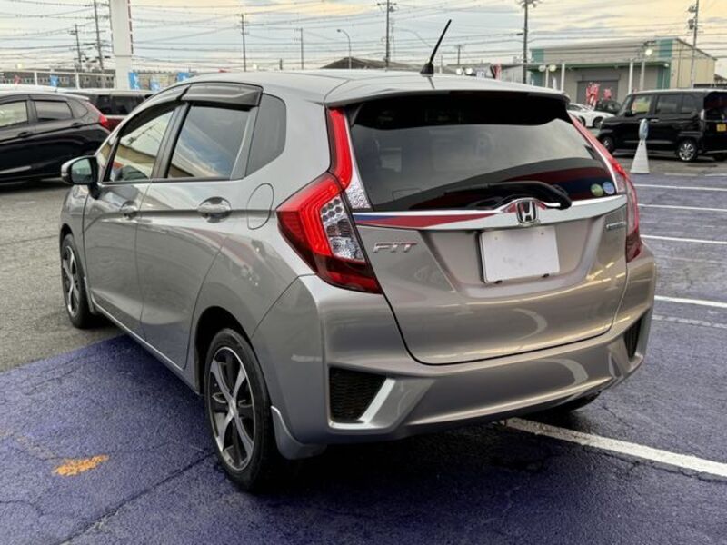 FIT HYBRID