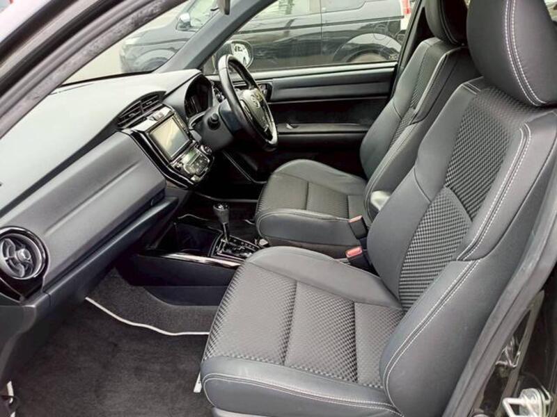 COROLLA FIELDER