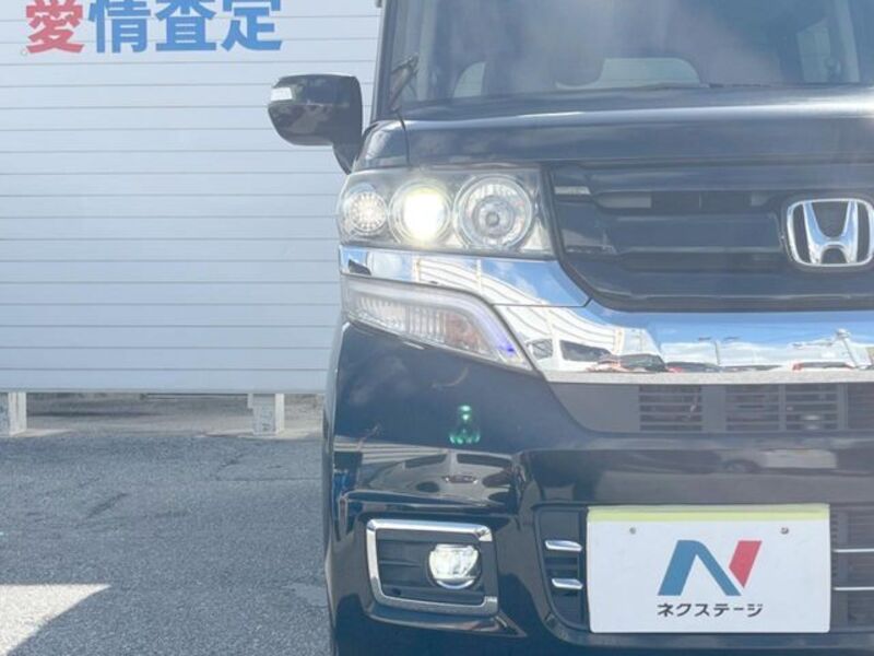 N BOX CUSTOM