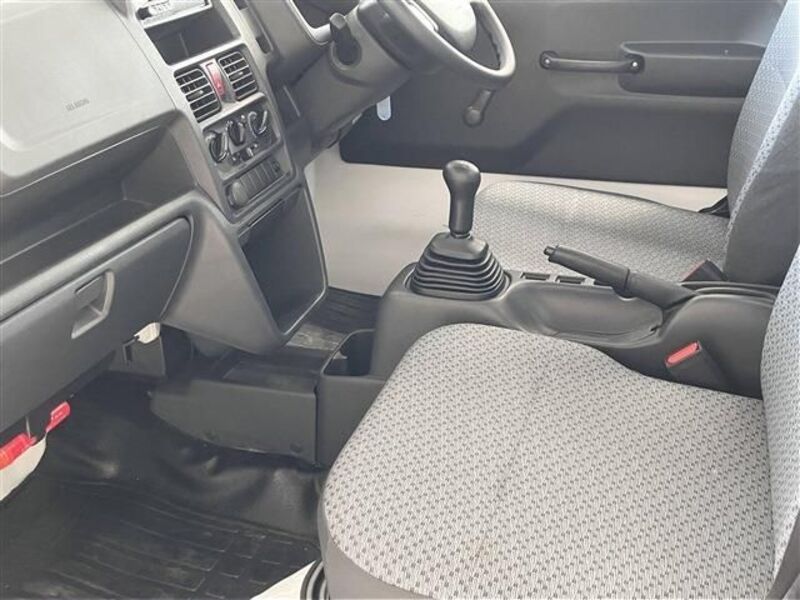 MINICAB TRUCK