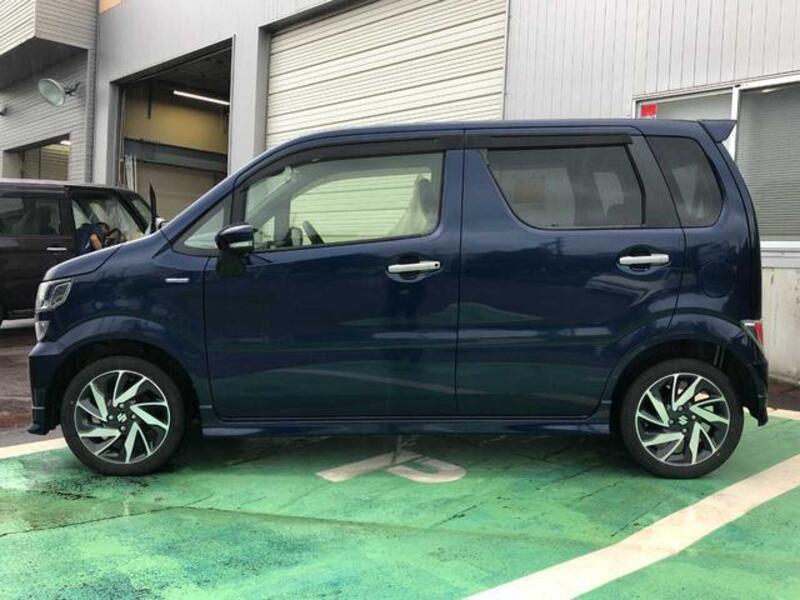WAGON R