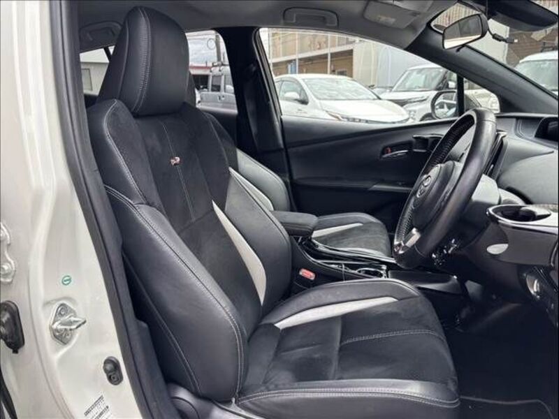 PRIUS PHV