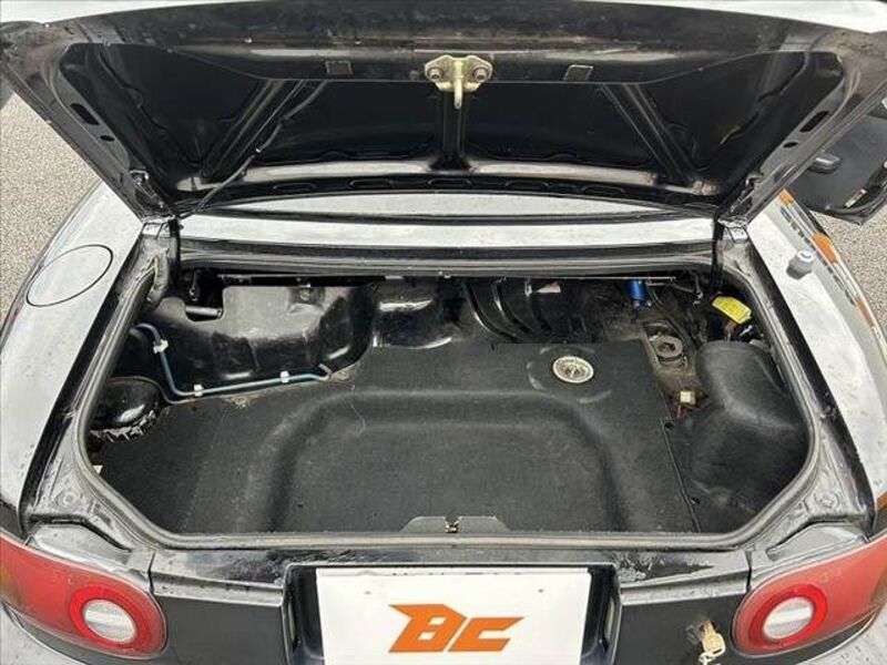 EUNOS ROADSTER