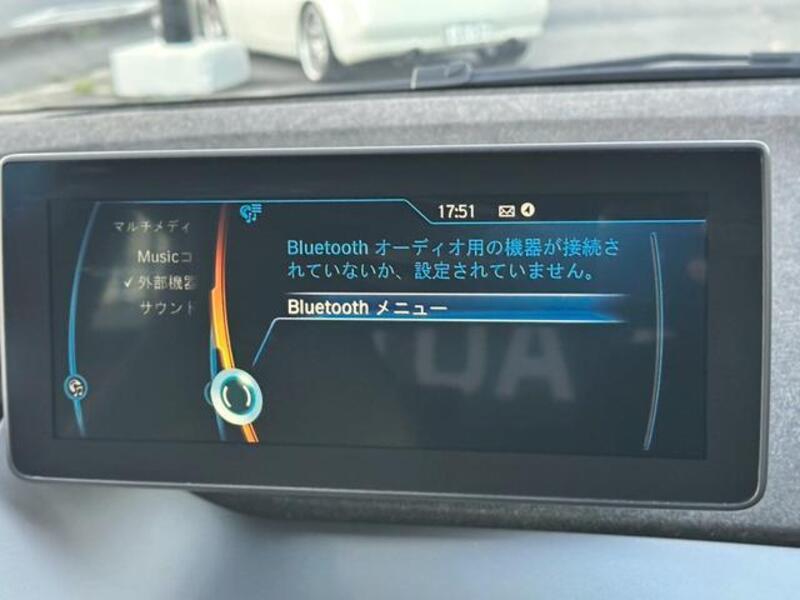 i3