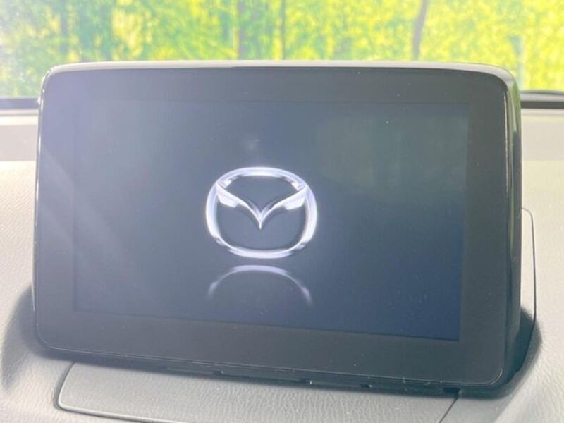 MAZDA2
