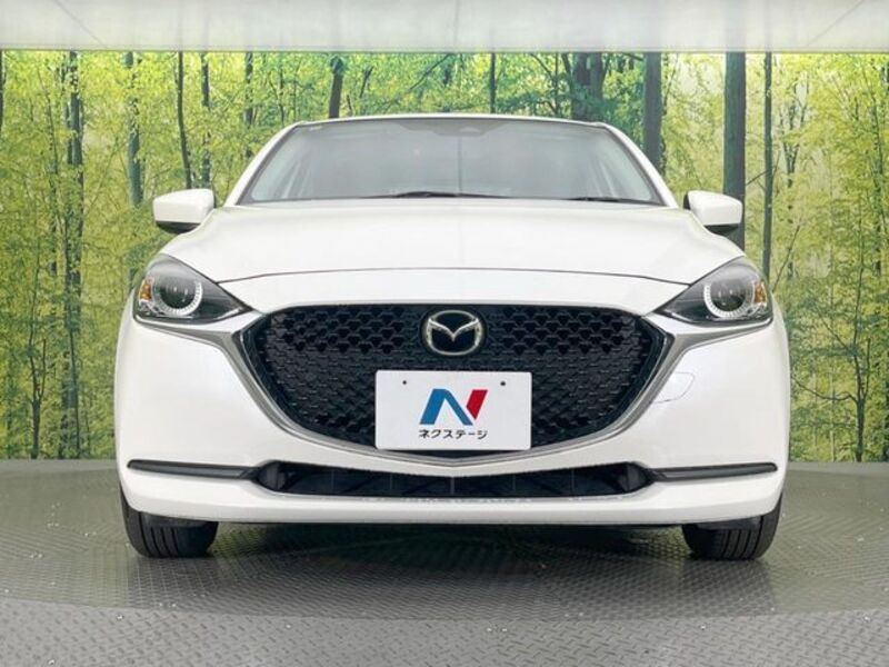 MAZDA2