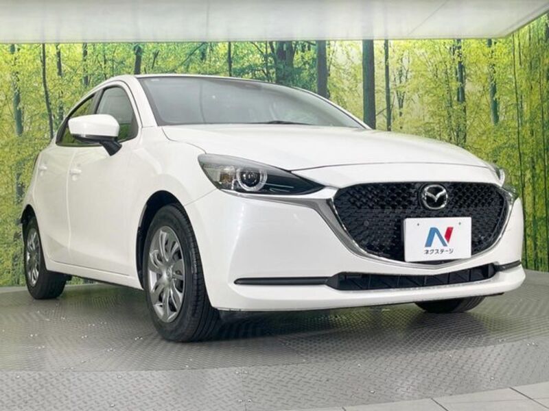MAZDA2
