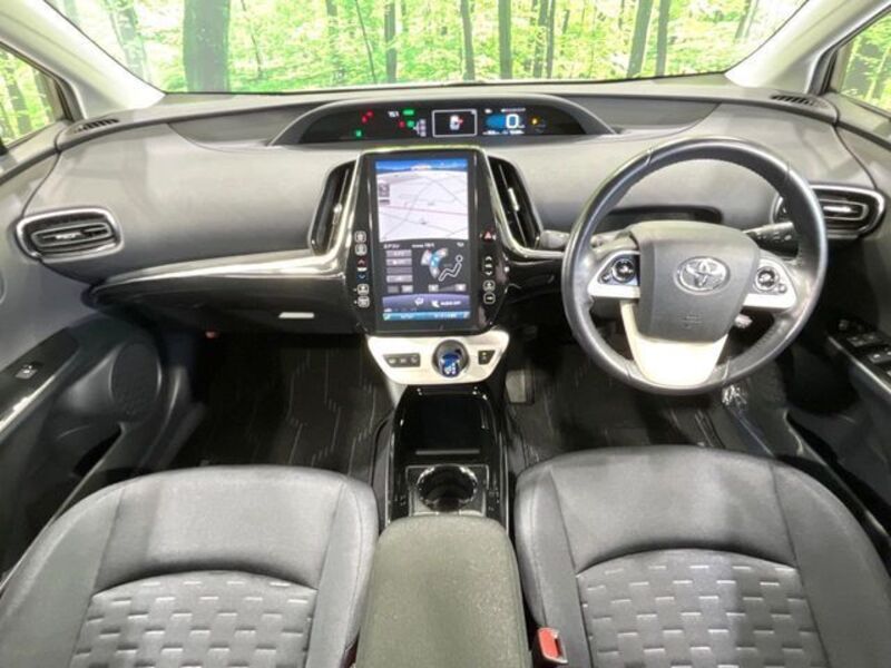 PRIUS PHV