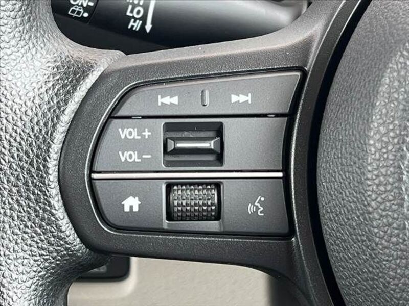 N BOX