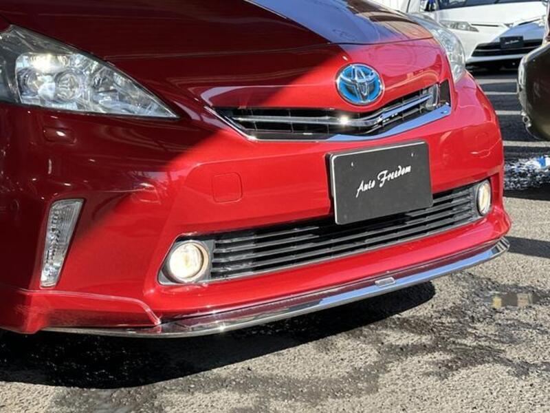 PRIUS ALPHA