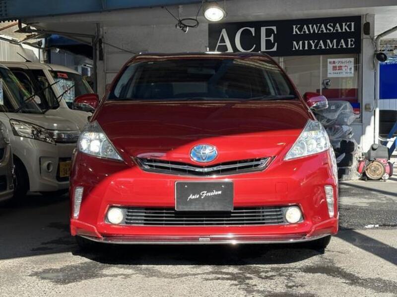 PRIUS ALPHA