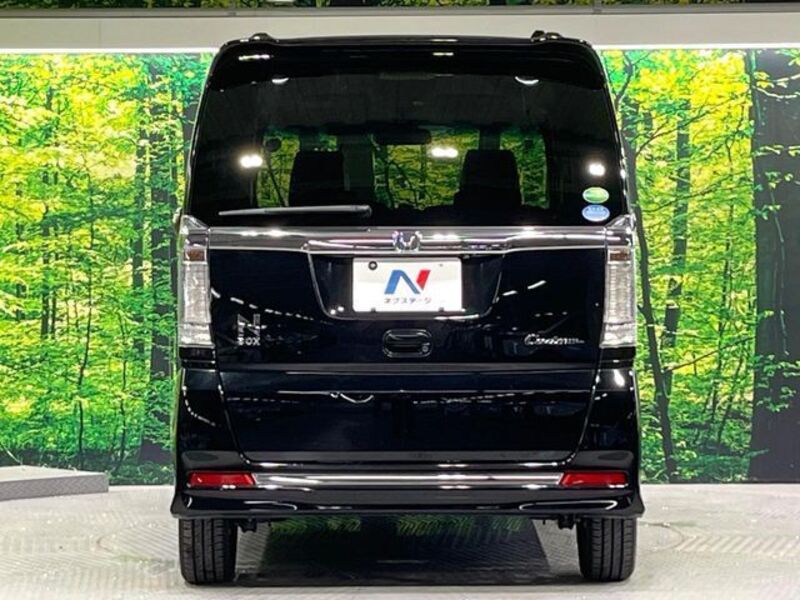 N BOX CUSTOM