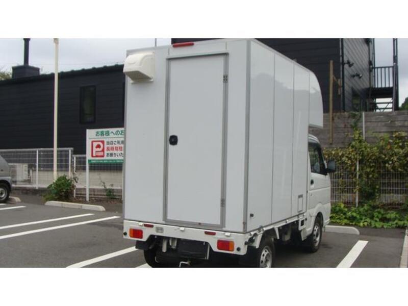 CARRY TRUCK