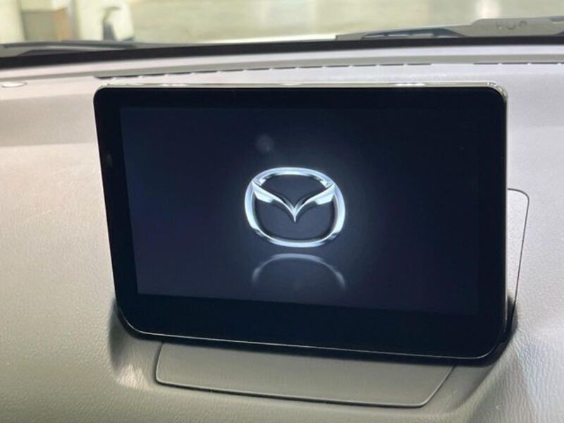 MAZDA2