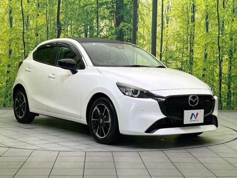 MAZDA2