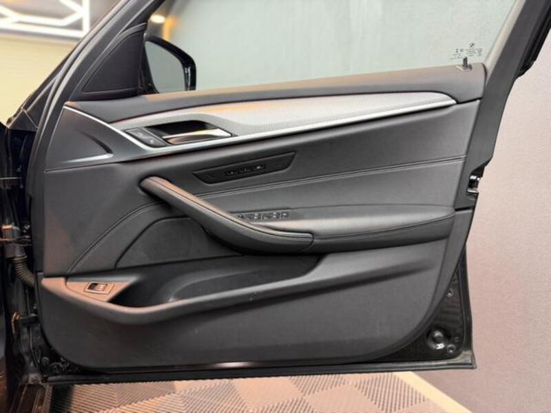 5 SERIES