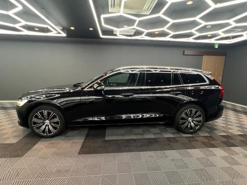 V60