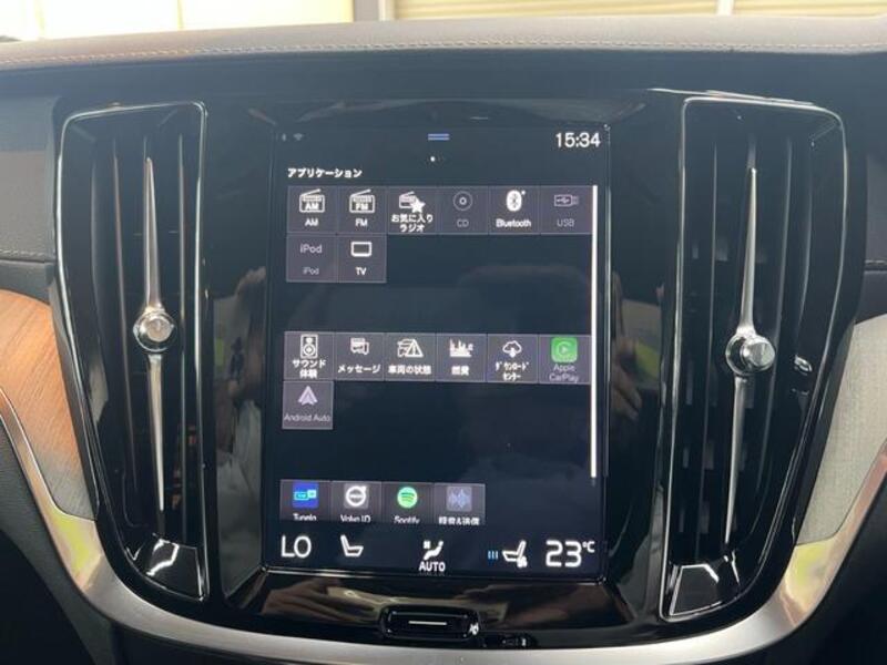 V60