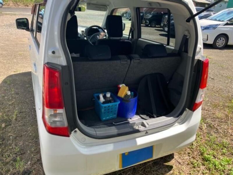 WAGON R