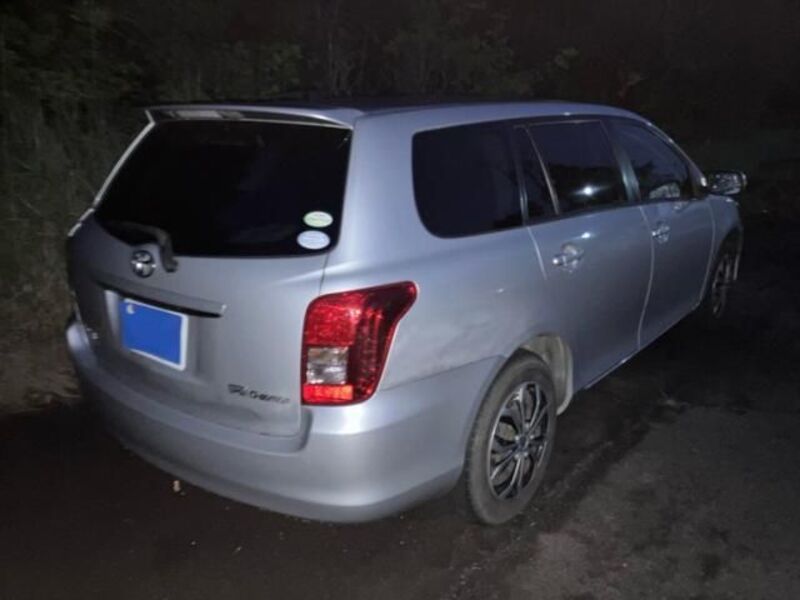COROLLA FIELDER