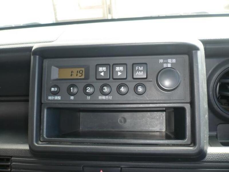 N-VAN