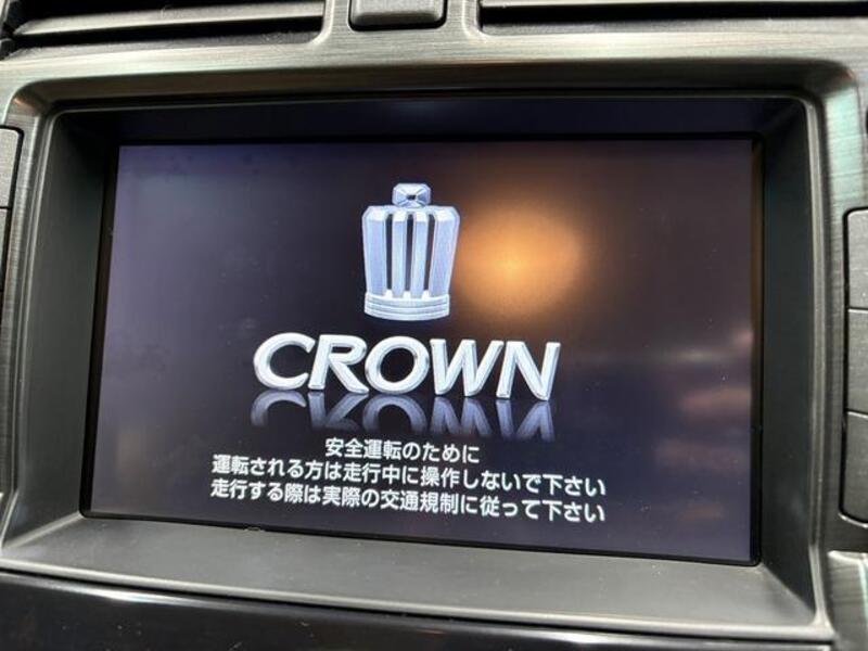CROWN